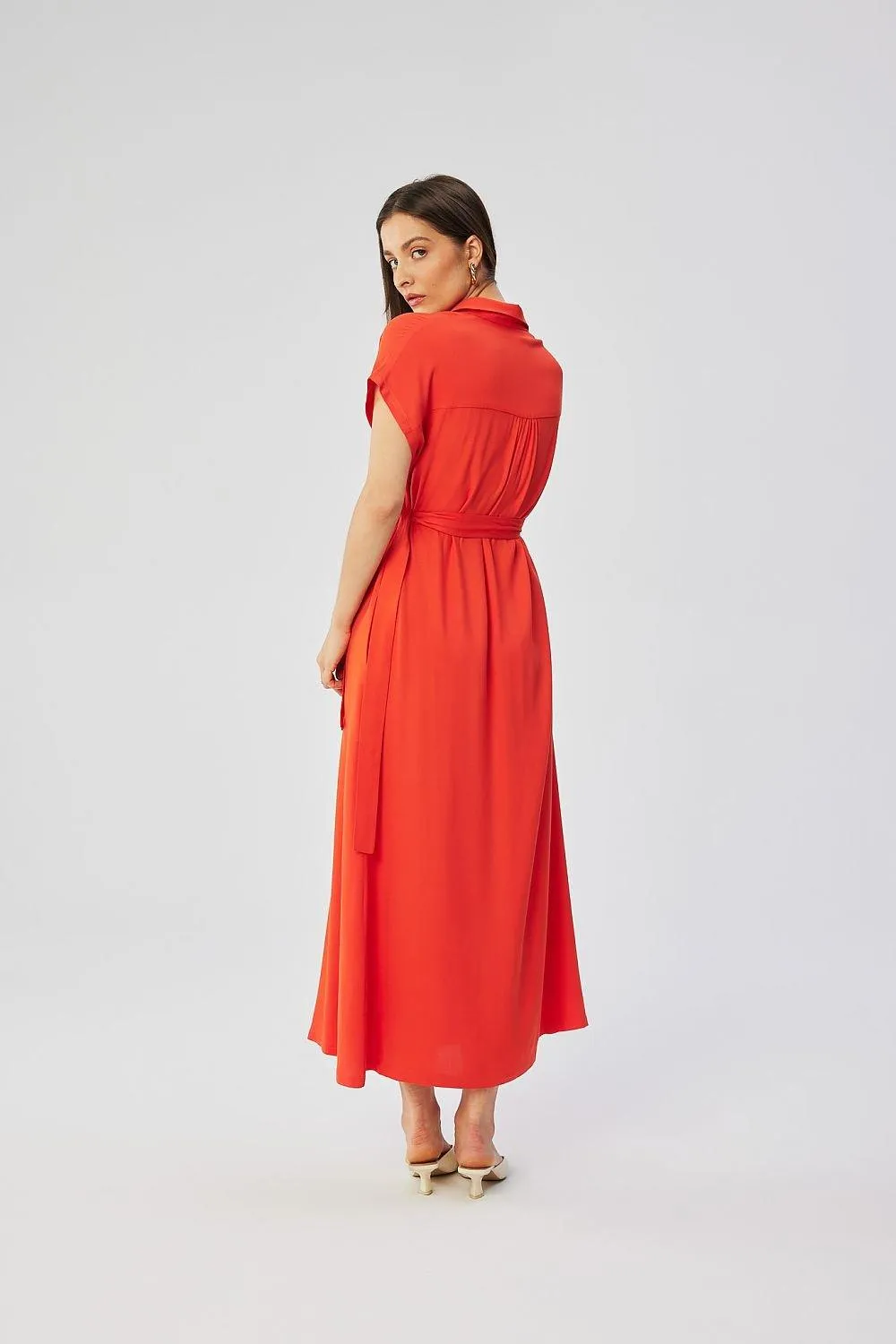 Chic Viscose Collared Maxi Dress