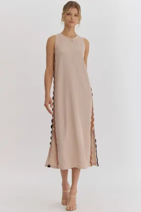 Christi Sleeveless Midi Dress in Taupe
