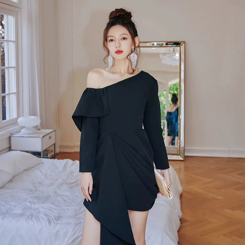 DOLLY Luxury Black Pleated One Shoulder Long Sleeve Irregular Midi Dress-RAIN